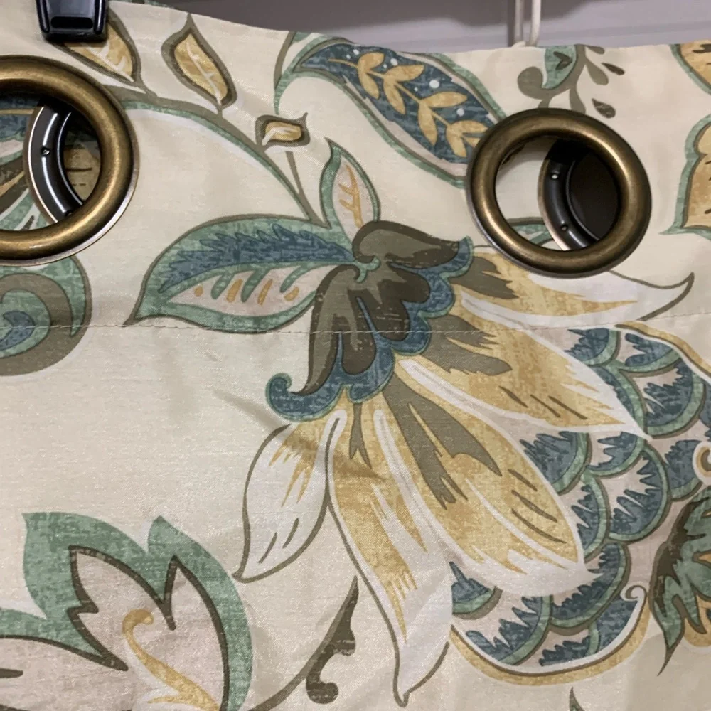 NWOT Pier 1 Tropical Leaf Curtain 4 Panels